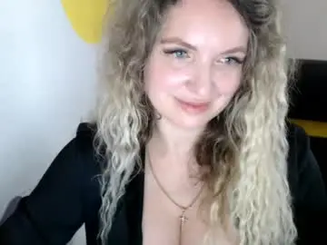 Chaturbate Best live sex cam show of luxdonna