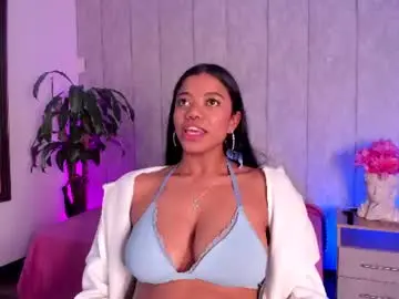 Chaturbate Nude Webcam of arianna_roxe_