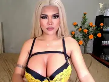 Chaturbate Private Sex Chat of chinita_titi