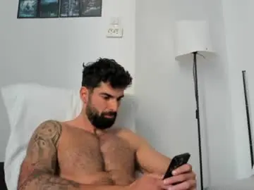 Chaturbate Free Porn Cam of cuteeboy