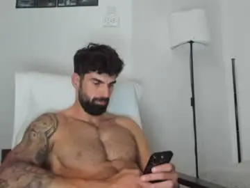 Chaturbate Watch Live Sex Cams of cuteeboy
