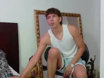 Chaturbate Free Live Porn of zackmontiel07