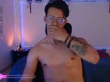 Chaturbate Adult Webcams of brandon_starkk