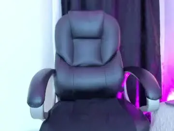 Chaturbate Watch Live Sex Cams of emily_gil1