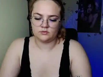 Chaturbate Sex Cam of redhotqueen1