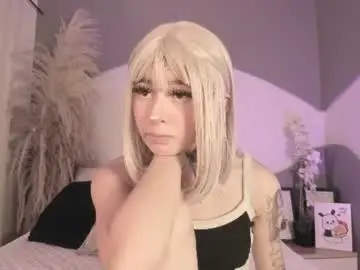 Chaturbate Nude Webcam of zhally_dee