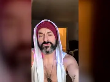 Chaturbate Free Live Porn of hungitalian40