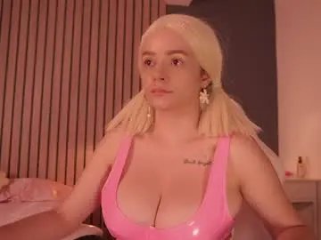 Chaturbate Live Sex of bella_adams_