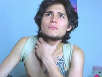 Chaturbate Live Porn of holy_taby_