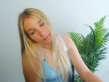 Chaturbate Watch Live Sex Cams of _snow_queen__
