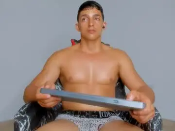 Chaturbate Watch Live Sex Cams of jacob_black21