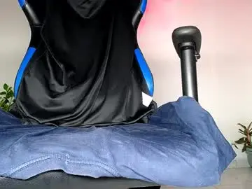 Chaturbate Sex Chat of max_jones2