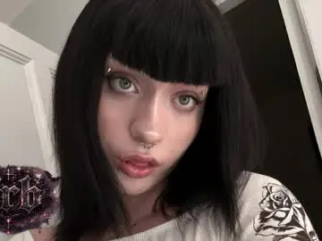 Chaturbate Live Sex Cam of vailyreb