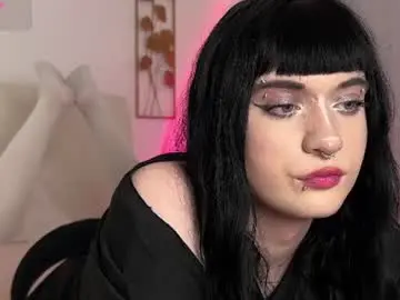 Chaturbate Live Sex Cam of vailyreb