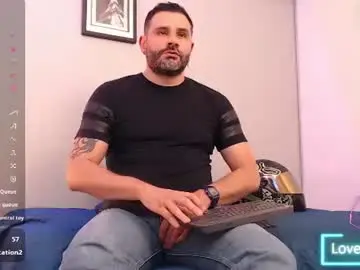 Chaturbate Sex Cam of jonas_beard1