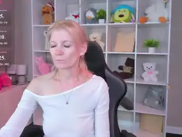 Chaturbate Adult Webcam of julie_lucasss