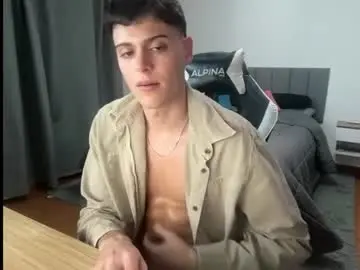 Chaturbate Live Sex of thomassex0