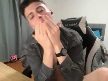 Chaturbate Watch Live Sex Cams of thomassex0