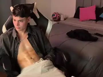 Chaturbate Nude Webcam of thomassex0