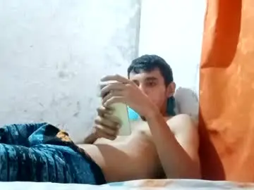Chaturbate Live Sex Cam of chupaculitos77
