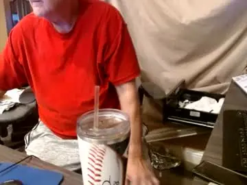Chaturbate Live Sex Cam of olderandwiser