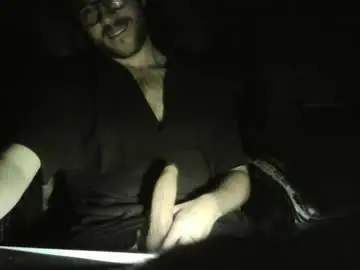 Chaturbate Watch Live Sex Cams of spammeback1
