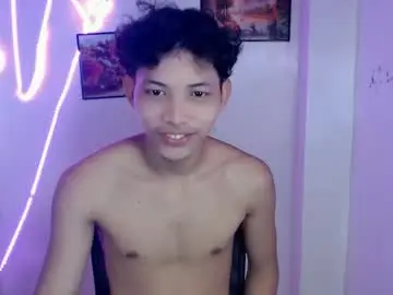 Chaturbate Sex Chat of urbigcock_alvin