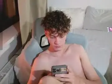 Chaturbate Adult Video Chat of cute_thomas