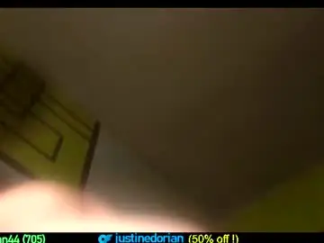 Chaturbate Live Sex Cam of justinedorian