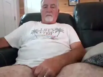 Chaturbate Live Sex Cam of newhallboxer