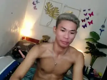 Chaturbate Live Sex Cam of yourdreamboyx
