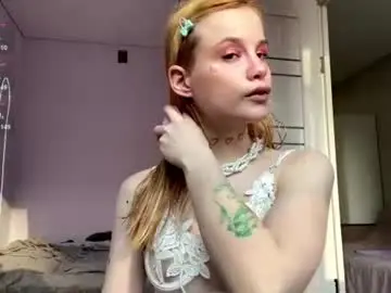 Chaturbate Best live sex cam show of lili_pup