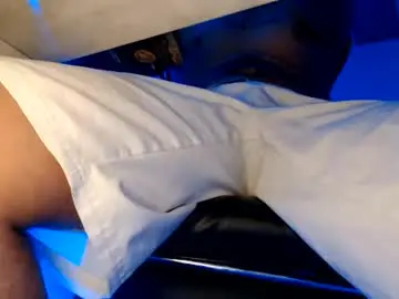 Chaturbate Live Sex of woondeer17
