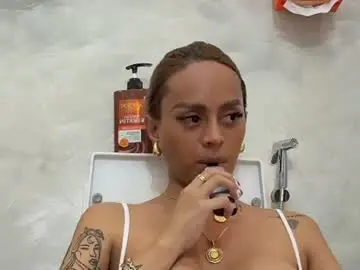 Chaturbate Free Live Porn of xmonstrouscockivy