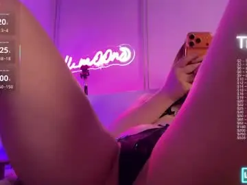 Chaturbate Live Porn of juli_m00n