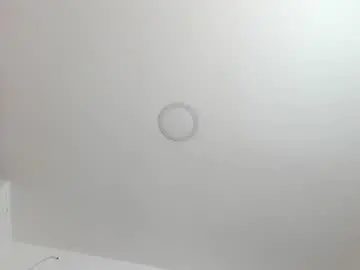 Chaturbate Live Sex Cam of sarita_loven