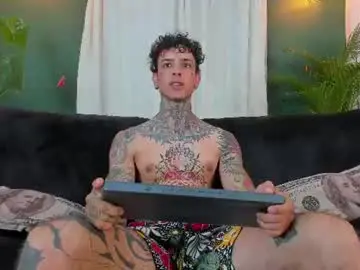 Chaturbate Live Porn of aron_ford