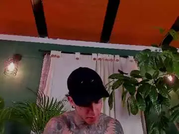 Chaturbate Best Webcam of aron_ford