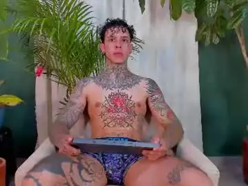 Chaturbate Live Sex of aron_ford