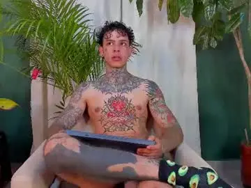 Chaturbate Best live sex cam show of aron_ford