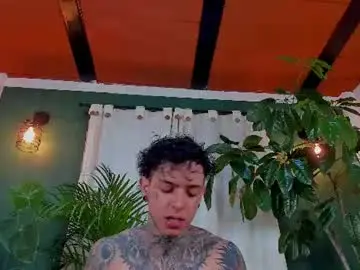 Chaturbate Best Webcam of aron_ford