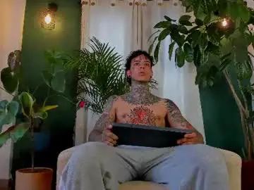 Chaturbate Private Sex Chat of aron_ford