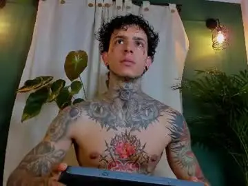 Chaturbate Live Sex of aron_ford