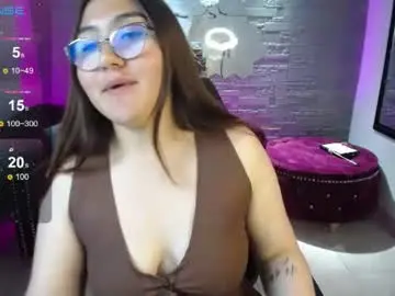 Chaturbate Live Sex Cam of diamondfox_m