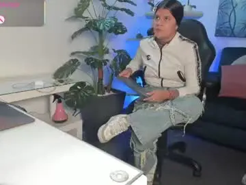 Chaturbate Best live sex cam show of antonellariu