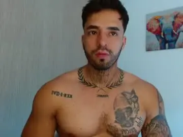 Chaturbate Live Porn of darius_phoenix
