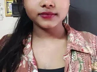 Dscgirls Watch Live Sex Cams of Naughtyriya