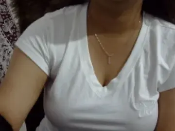 Dscgirls Watch Live Sex Cams of Renny_queen