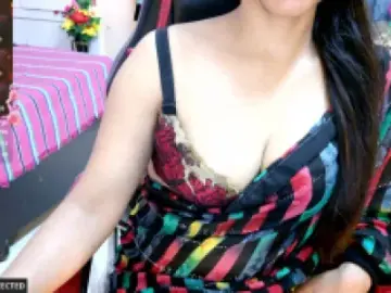 Dscgirls Adult Webcam of SukoonKiMehfil