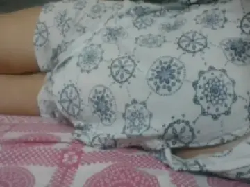 Dscgirls Adult Webcam of Queen Saundarya